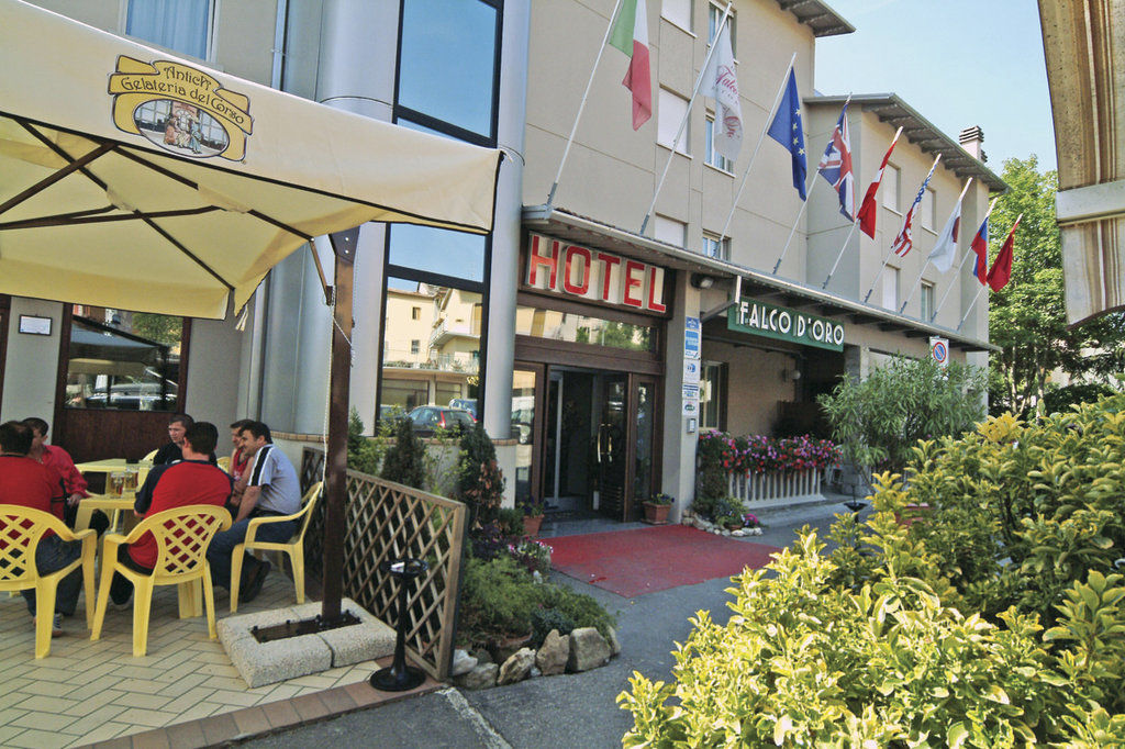 Hotel Falco D'Oro Tole Eksteriør billede