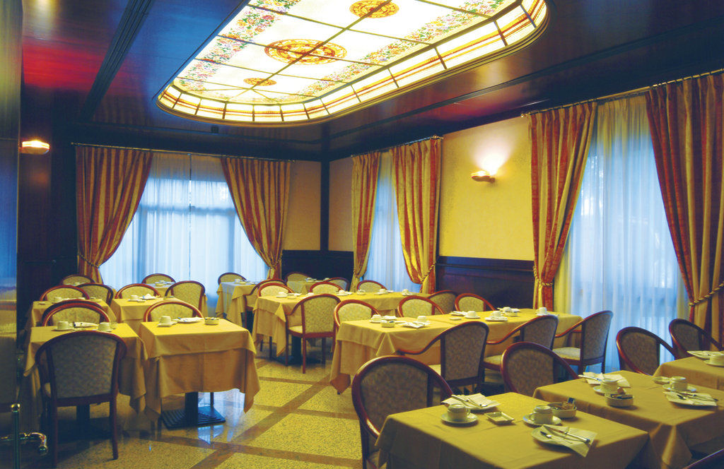 Hotel Falco D'Oro Tole Restaurant billede