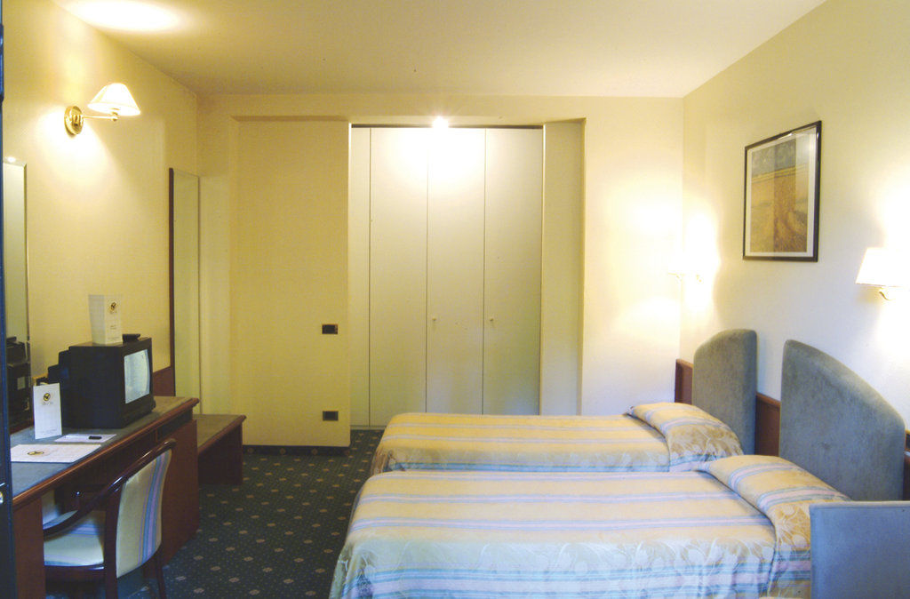 Hotel Falco D'Oro Tole Værelse billede